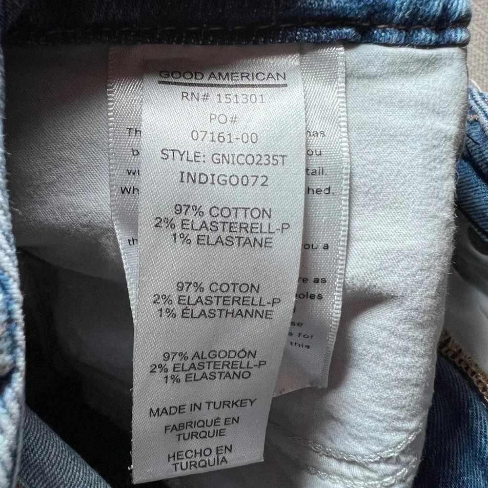 Good American Baggy Denim Shorts Indigo Curve Raw Hem Size 24